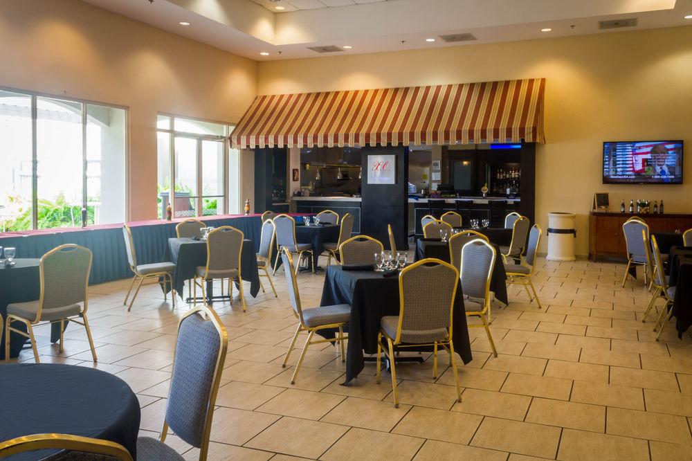 Four Points By Sheraton Caguas Real Exterior photo