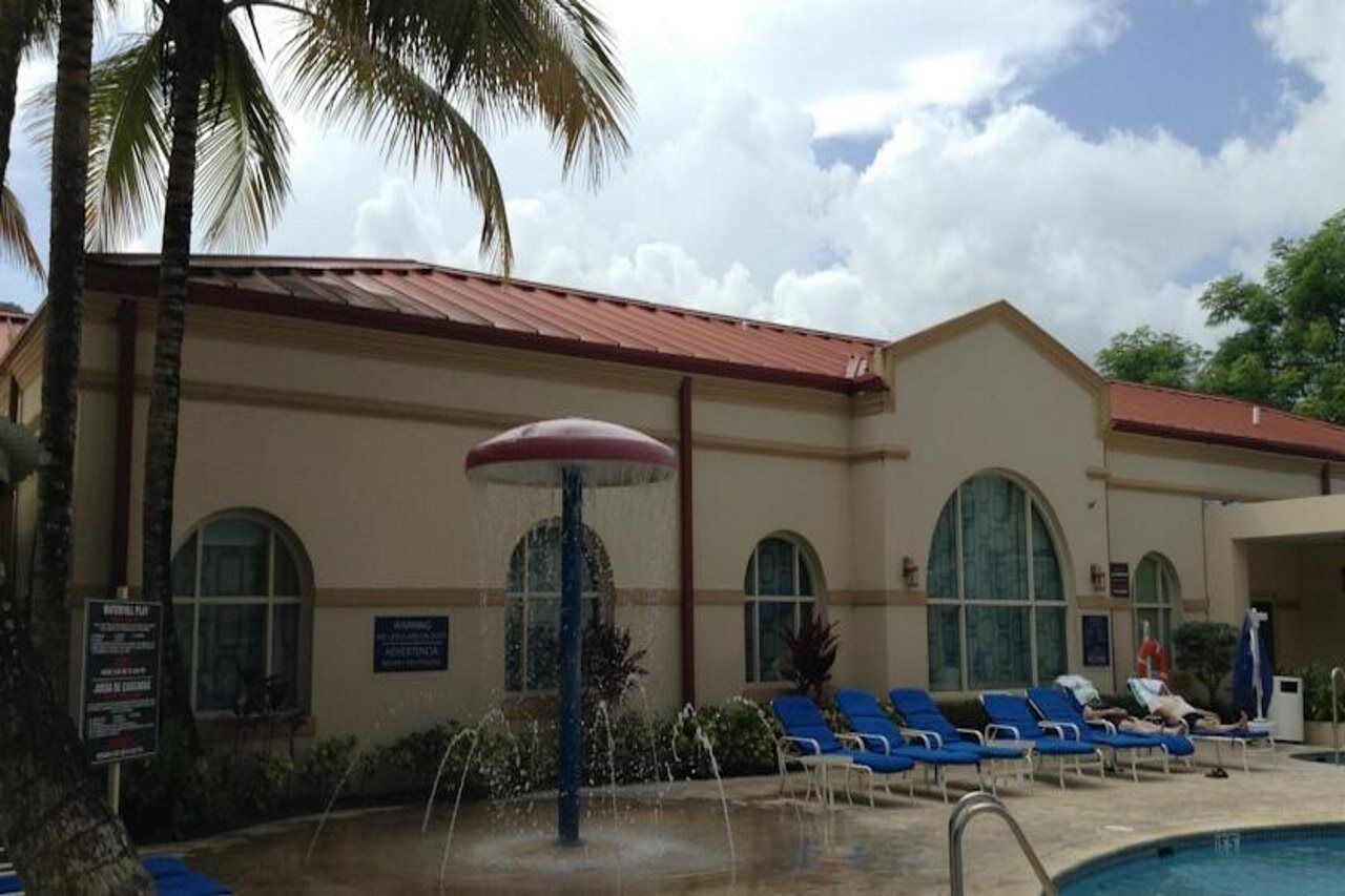 Four Points By Sheraton Caguas Real Exterior photo